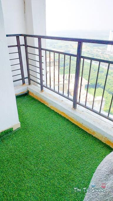 Top Luxury & Couple Friendly Stay Gp By Taj Suites & Studios #New Year Party & Stay Noida Exterior photo